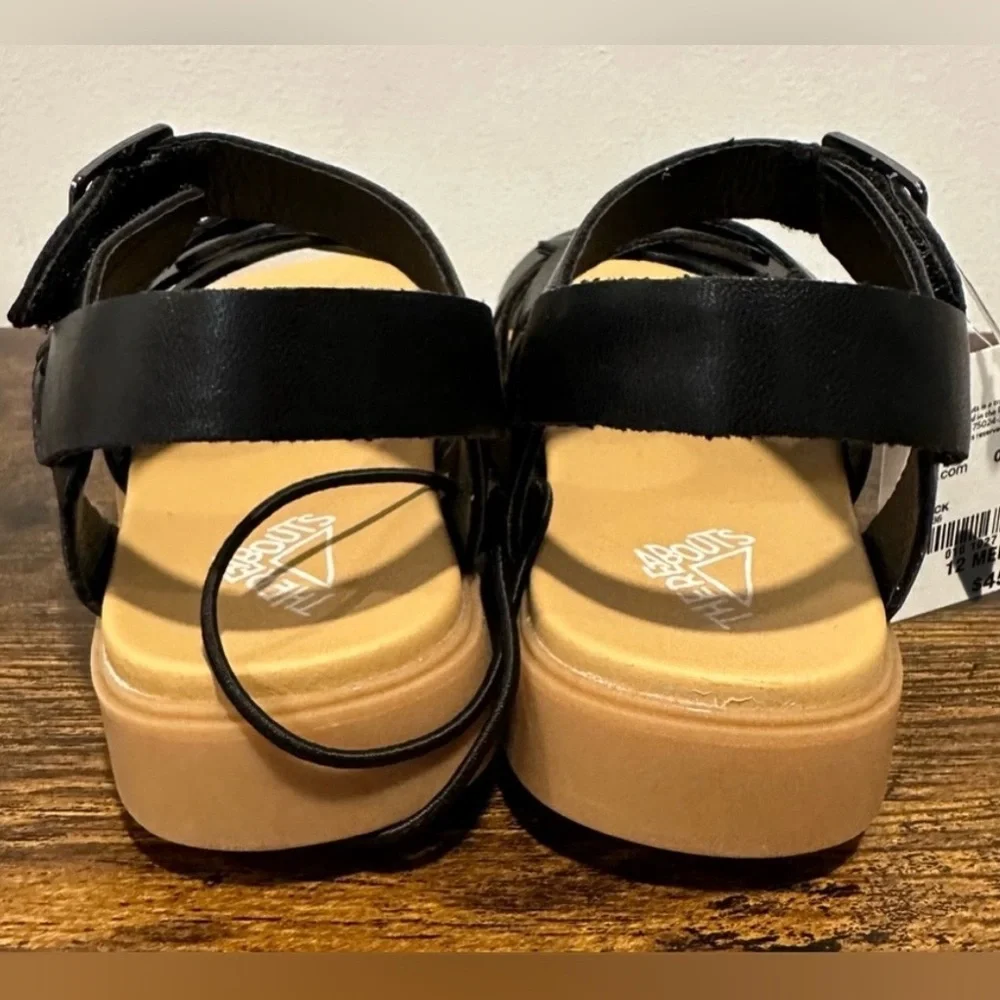 Thereabouts Big Girls Alana Black Velcro Sandals NWT Size Big Girls 5
